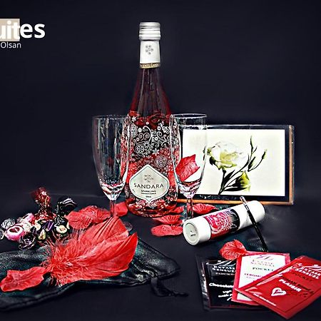 Suites By Eric Olsan Valenza Esterno foto